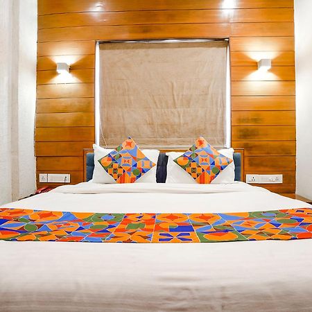 Fabhotel Kyra - Near Airport Road Ahmedabad Exterior photo