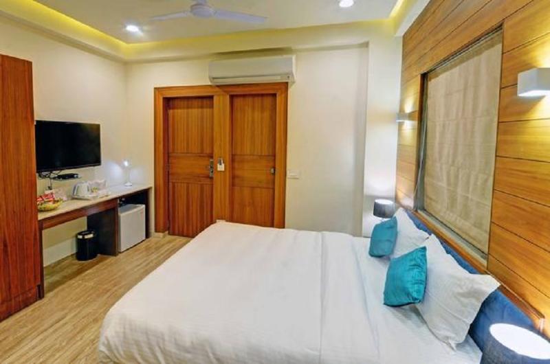 Fabhotel Kyra - Near Airport Road Ahmedabad Exterior photo